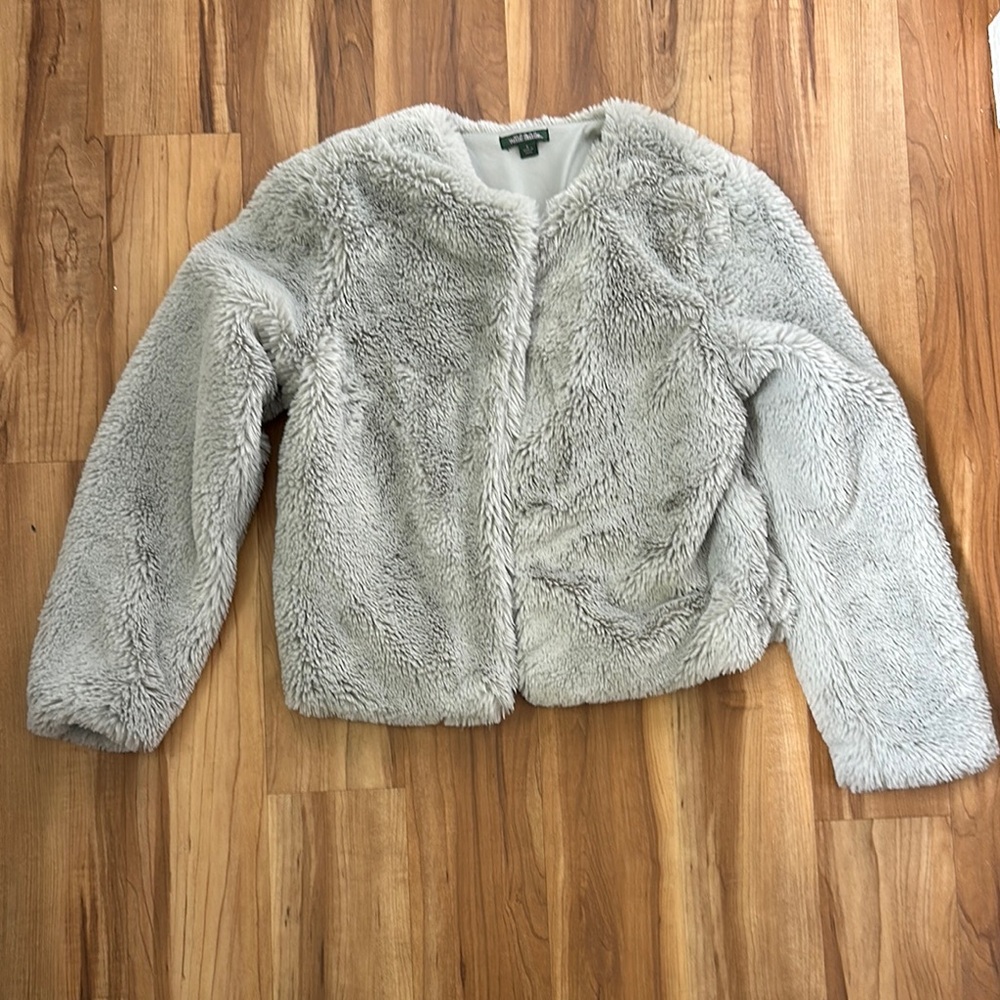 Wild Fable Women's Gray Faux Fur Jacket